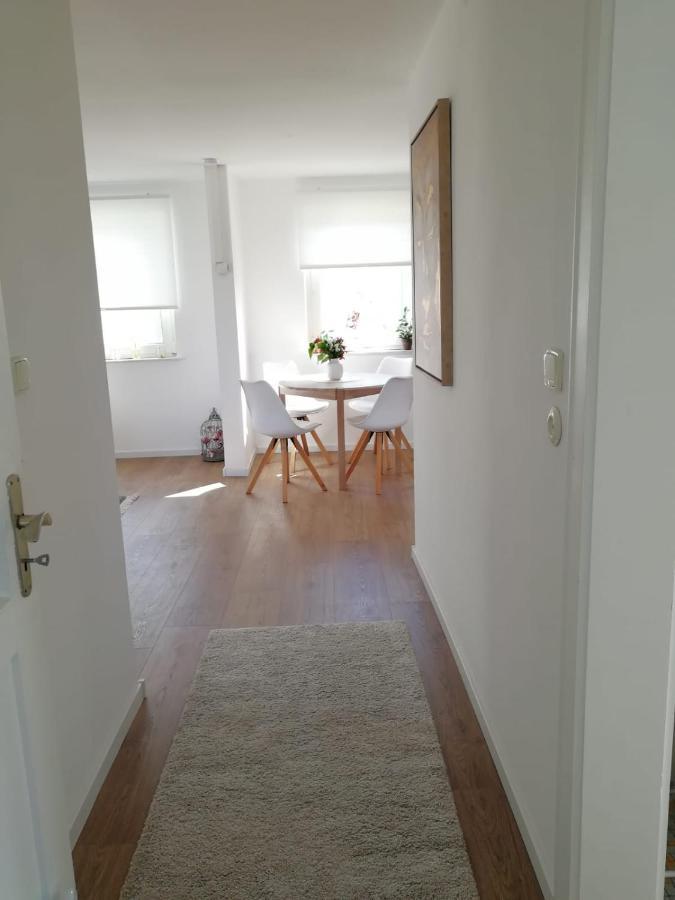 Frisch Renoviert Mit Dachterrasse - Geniesse Ruhe Und Grun Nahe Neustadt Aisch นอยชตัดท์ อัน เดอ ไอส์ช ภายนอก รูปภาพ