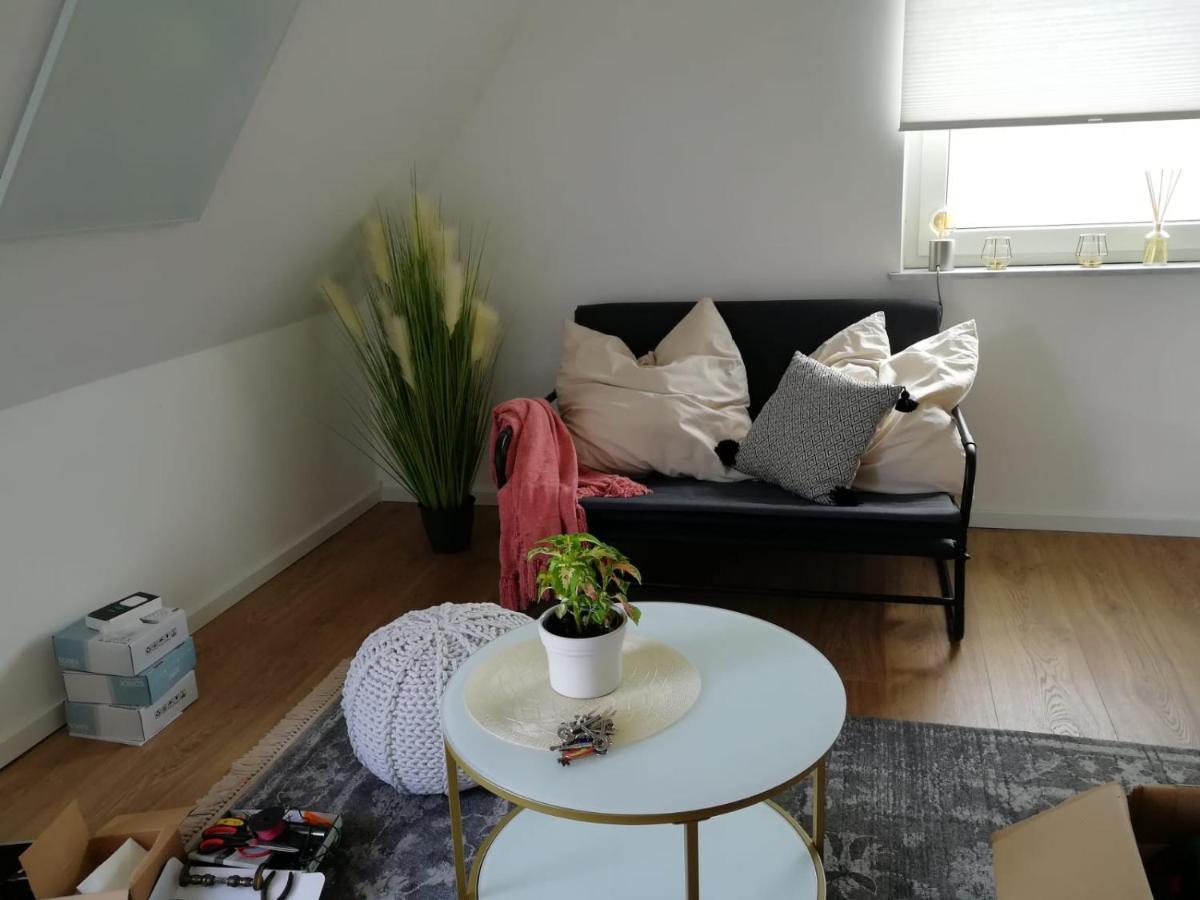 Frisch Renoviert Mit Dachterrasse - Geniesse Ruhe Und Grun Nahe Neustadt Aisch นอยชตัดท์ อัน เดอ ไอส์ช ภายนอก รูปภาพ